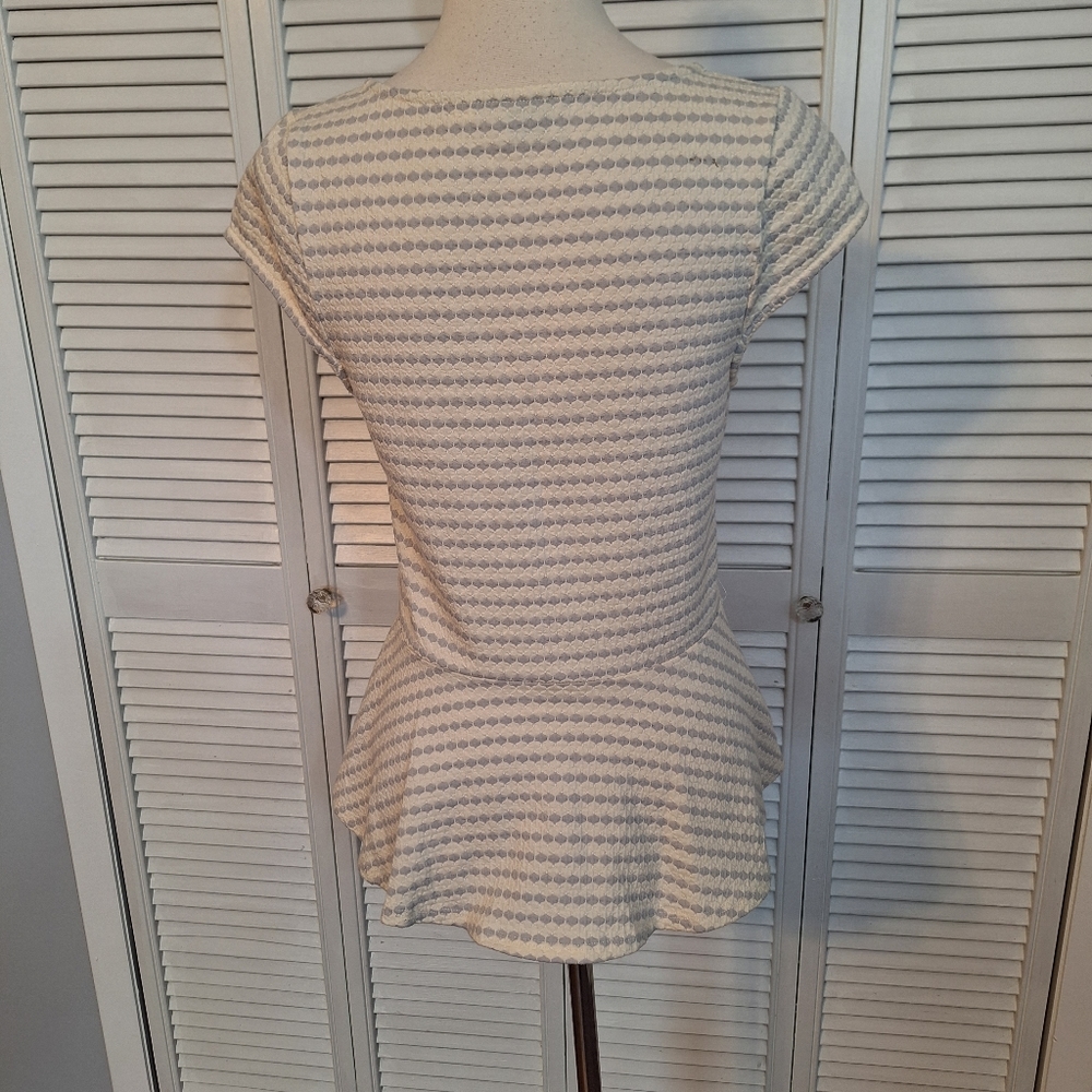 Anthropologie postmark peplum stretchy top sz medium *C - Picture 6 of 7
